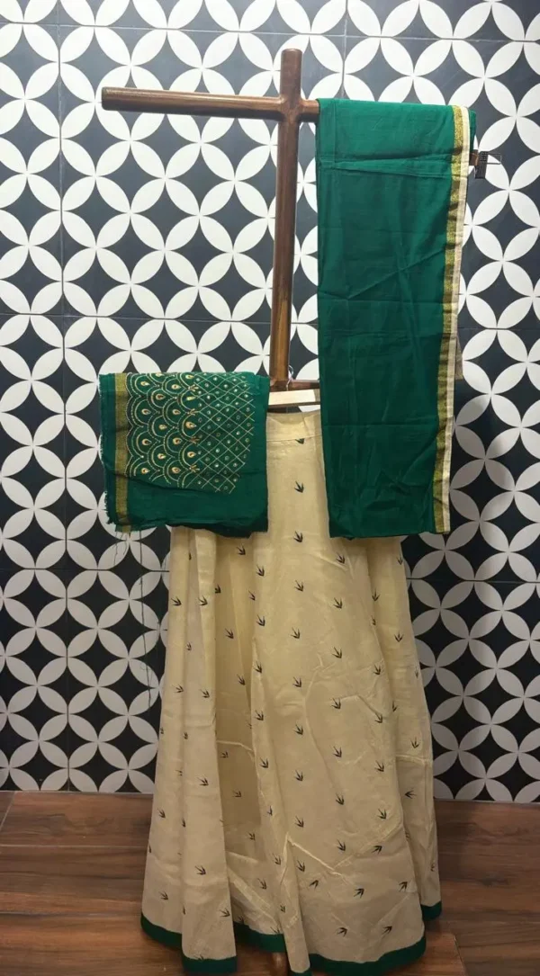 dhavani set